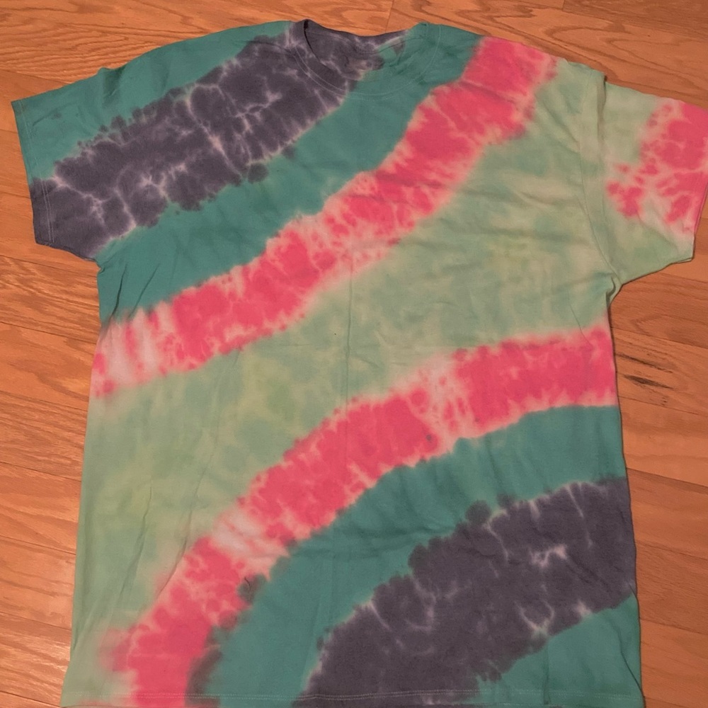 Unique tie dye shirt